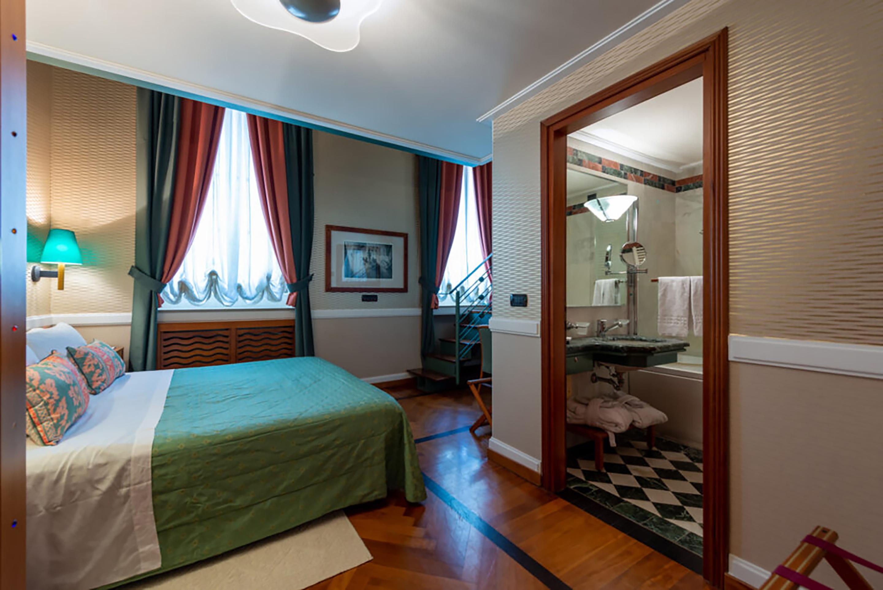 Grand Hotel Ortigia Syracuse Eksteriør bilde A room at the hotel